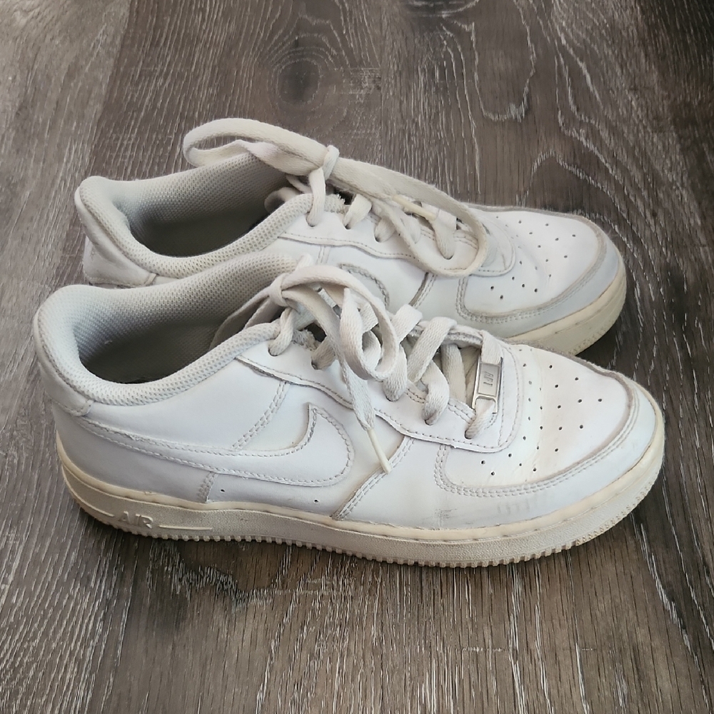 Nike Kids White Sneakers